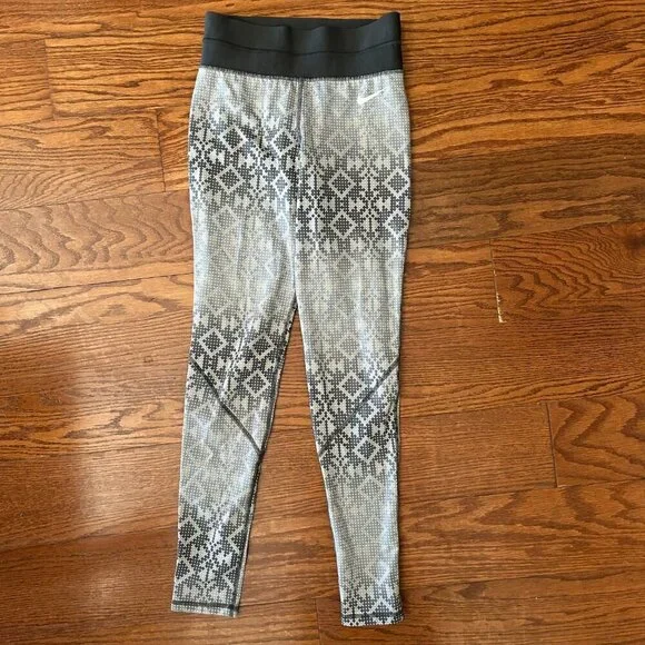 Nike Pro Combat Leggings Hyperwarm Geometric Print Size XS - Picture 3 of 11